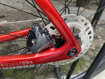 שקוף אדום PROJECTONE SLR דיסק מלאה פחמן אופני כביש אופניים עם ULTEGRA R8020 Groupset 50mm wheelset CX9 דיסק רכזות
